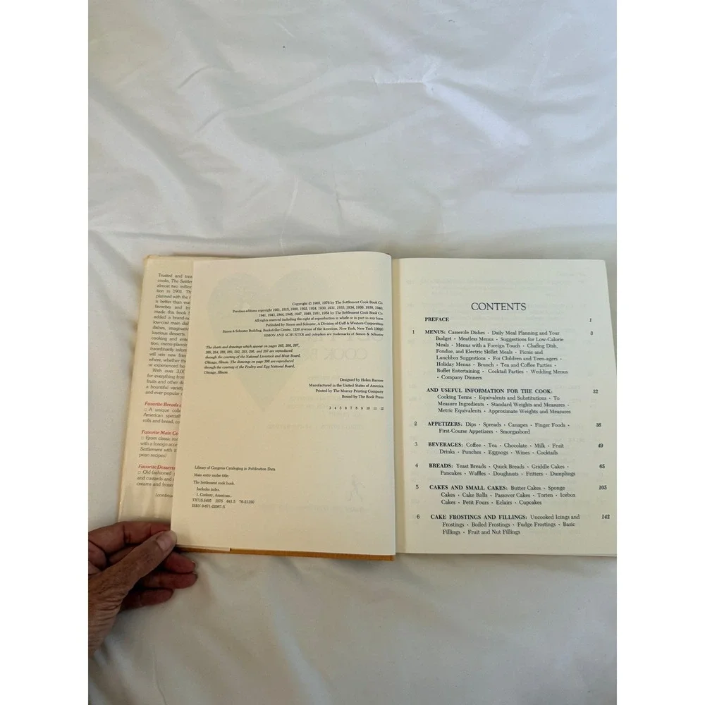 The Settlement Cook Book 1976 Revised Enlarged Simon & Schuster Hardcover Yellow